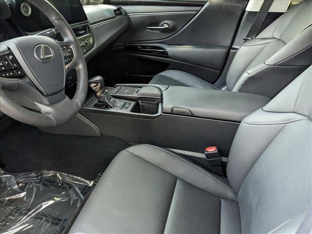 used 2022 Lexus ES 350 car, priced at $35,995