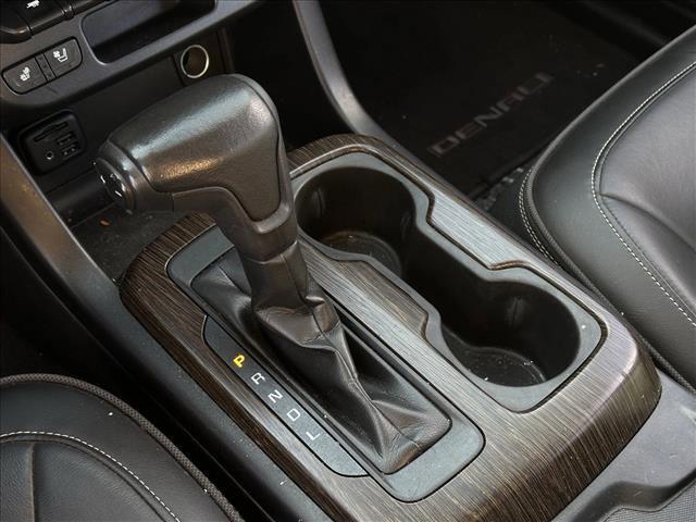 used 2020 GMC Canyon car, priced at $25,995
