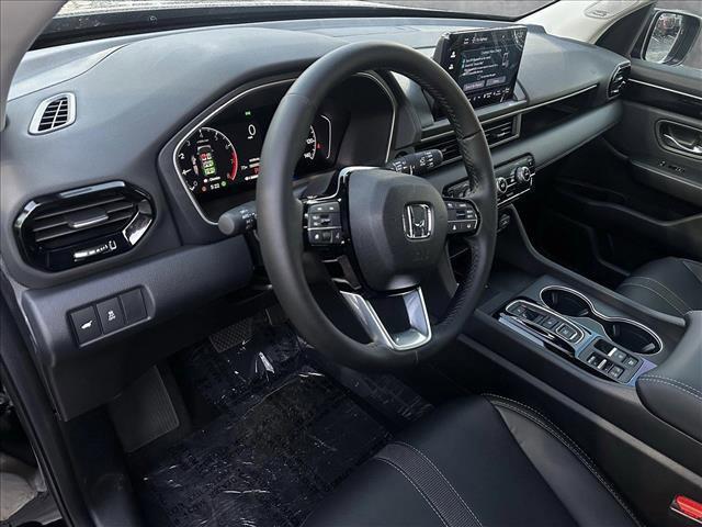 new 2025 Honda Pilot car, priced at $49,940
