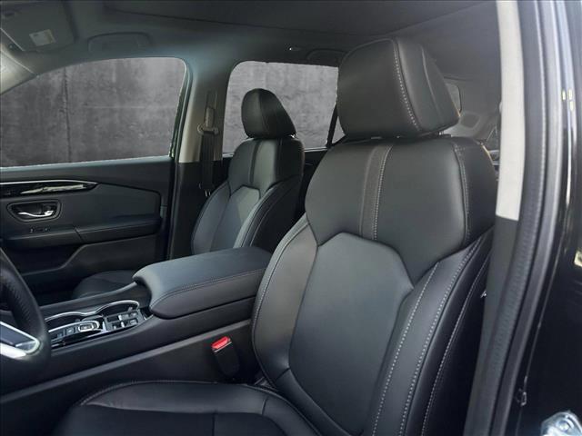 new 2025 Honda Pilot car, priced at $49,940