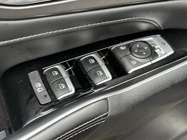 used 2023 Kia Sorento car, priced at $32,380