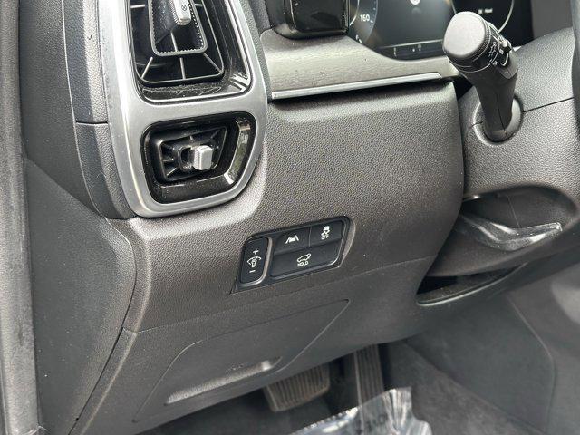 used 2023 Kia Sorento car, priced at $32,595