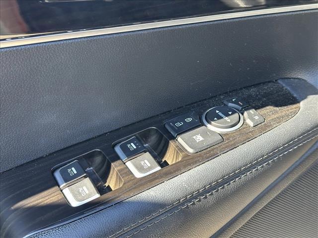 used 2020 Kia Sorento car, priced at $14,035