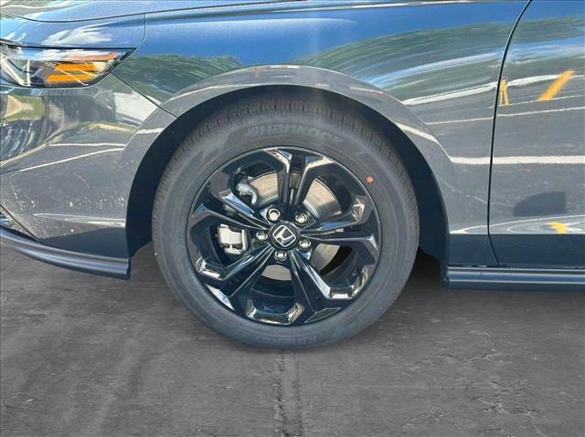 new 2025 Honda Accord car, priced at $31,710