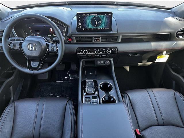 new 2025 Honda Pilot car, priced at $52,680