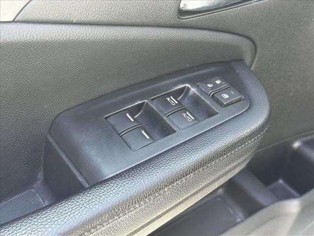 used 2021 Honda Pilot car, priced at $24,299