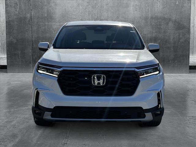 new 2025 Honda Pilot car, priced at $47,305
