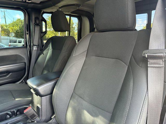 used 2022 Jeep Gladiator car, priced at $31,599