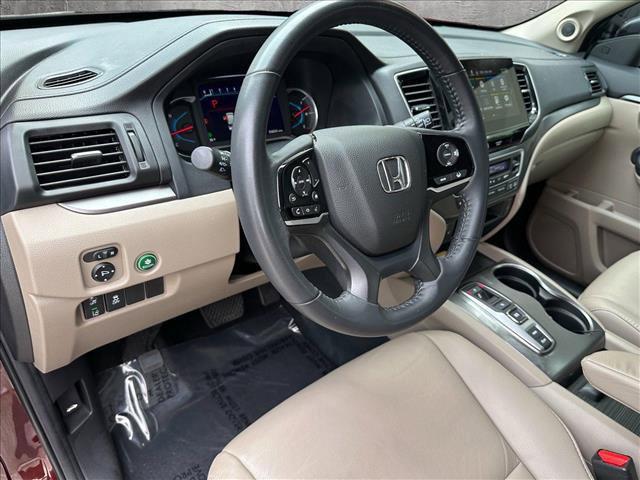 used 2022 Honda Pilot car, priced at $28,295