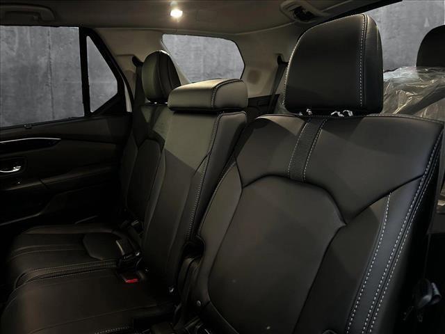 new 2025 Honda Pilot car, priced at $53,405