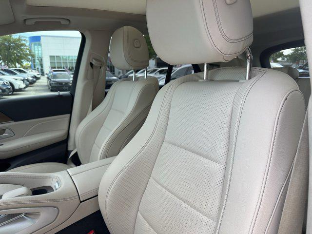 used 2020 Mercedes-Benz GLE 450 car, priced at $39,395