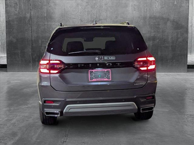 new 2025 Honda Pilot car, priced at $48,950