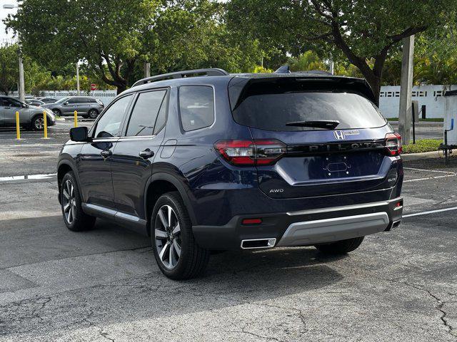 new 2025 Honda Pilot car, priced at $54,530
