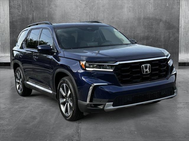 new 2025 Honda Pilot car, priced at $54,530