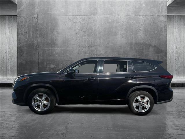 used 2020 Toyota Highlander car, priced at $26,999