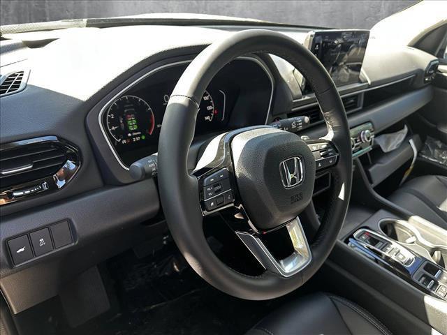 new 2025 Honda Pilot car, priced at $50,850