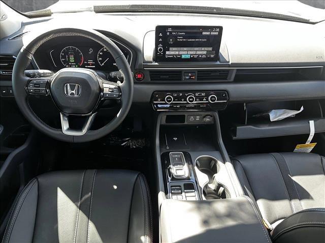 new 2025 Honda Pilot car, priced at $50,850
