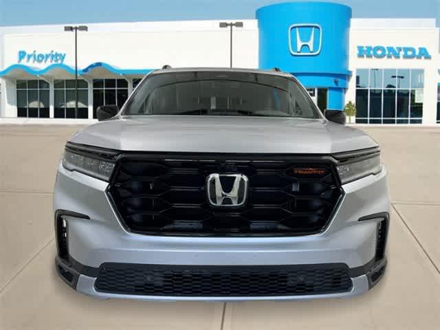 new 2025 Honda Pilot car, priced at $48,221