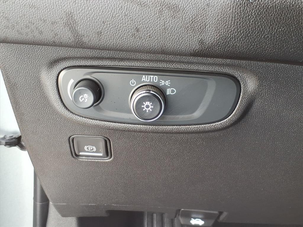 used 2024 GMC Terrain car, priced at $23,698