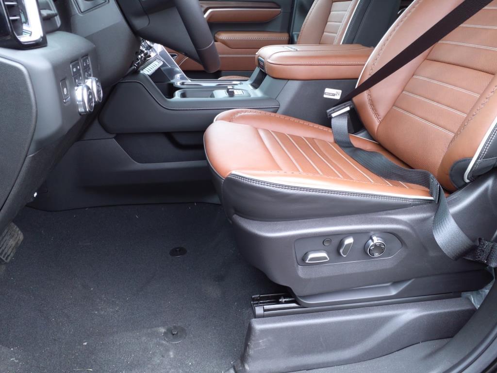 new 2024 GMC Sierra 2500 car, priced at $101,805