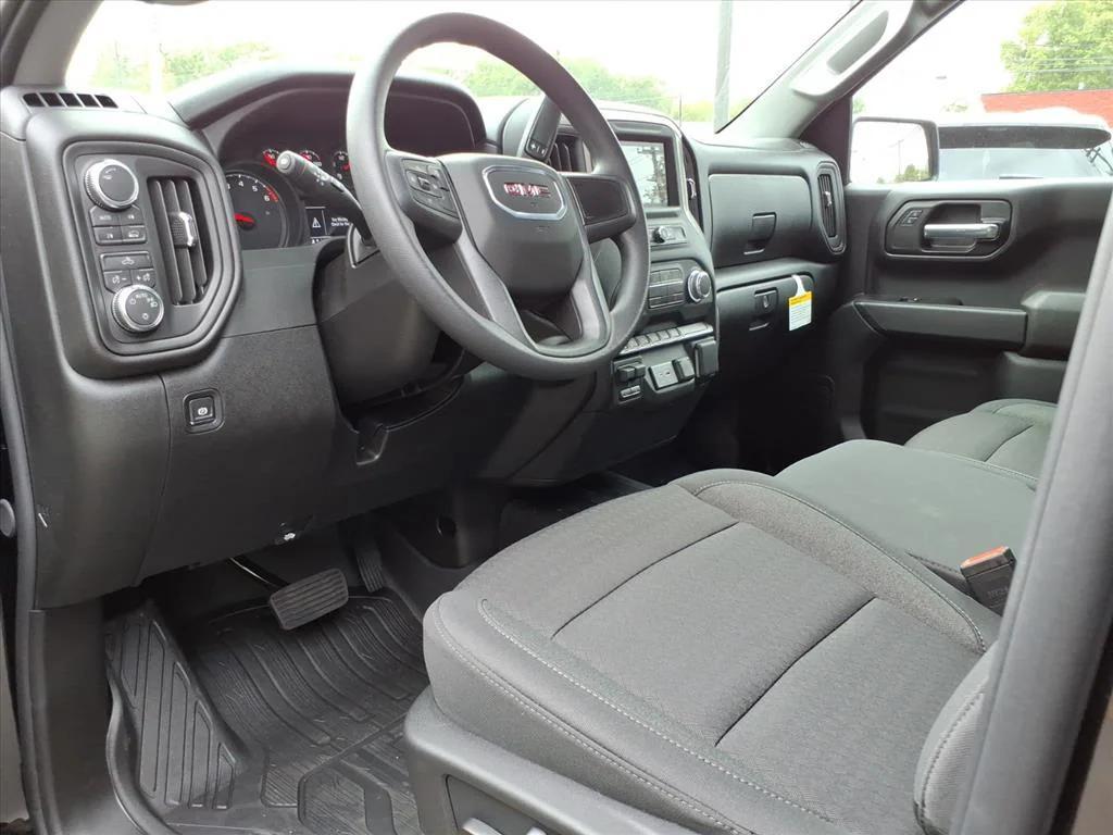 new 2026 GMC Sierra 1500 car, priced at $52,924