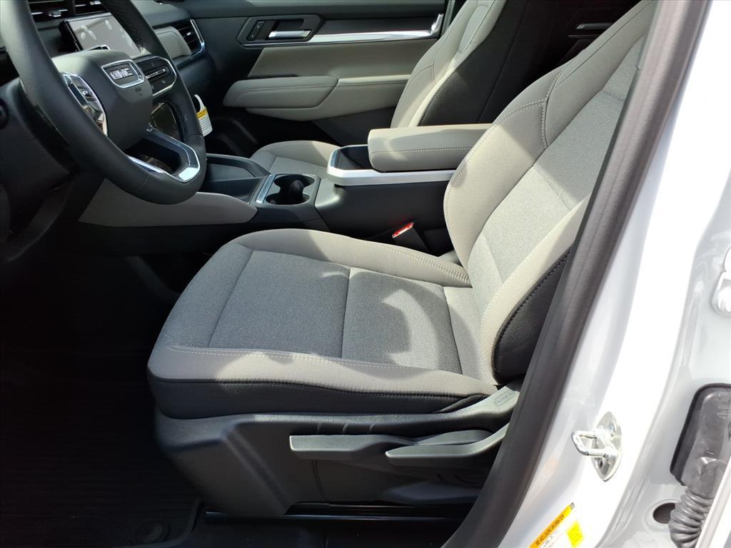 new 2026 GMC Terrain car, priced at $32,245