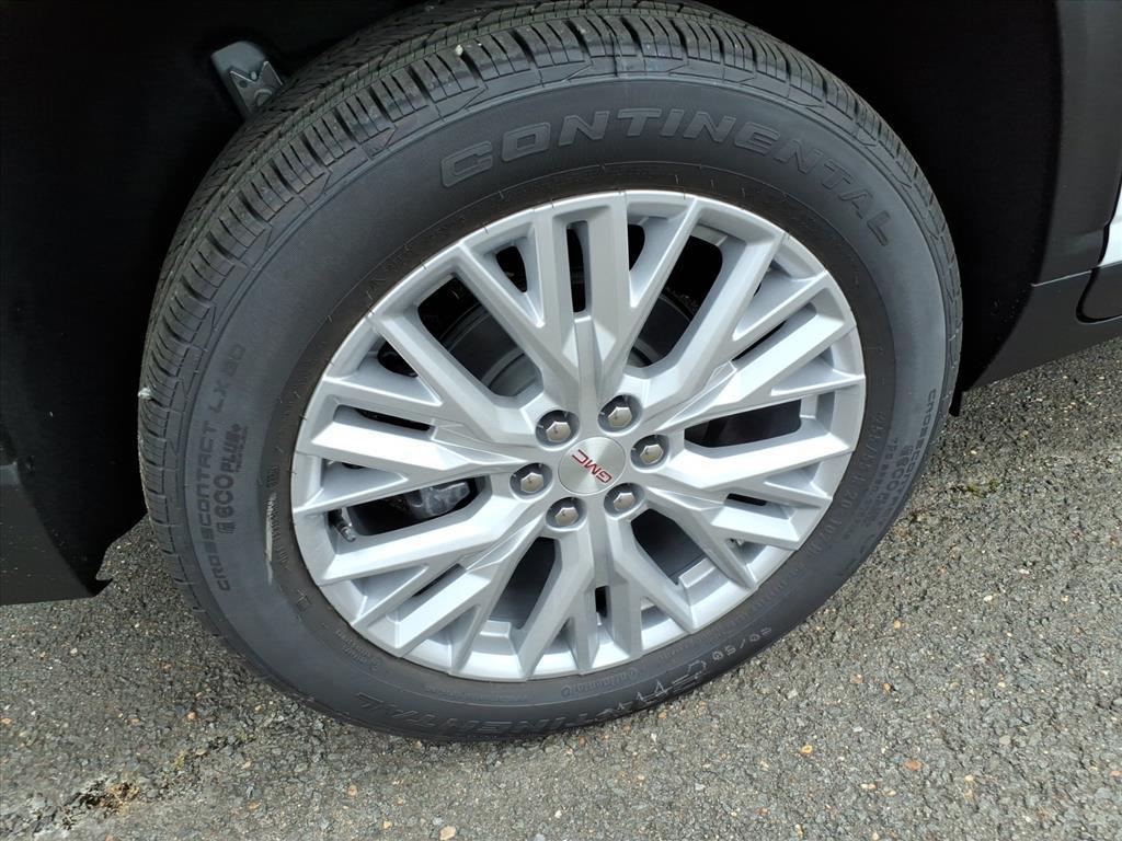 new 2026 GMC Acadia car, priced at $46,580