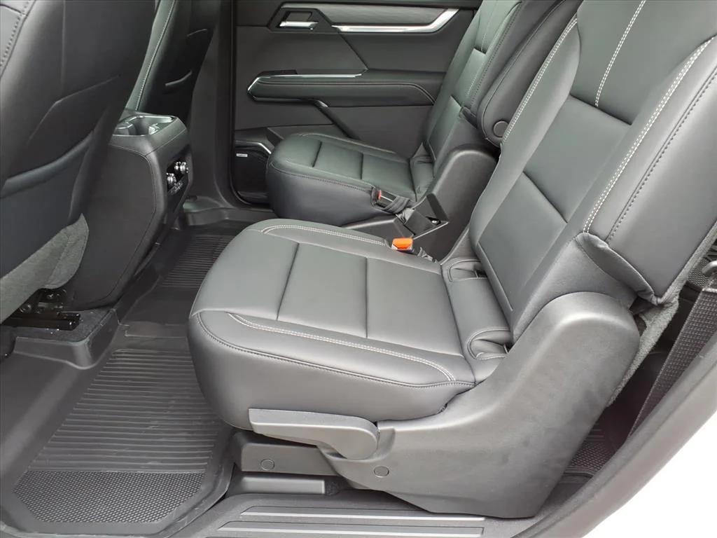 new 2026 GMC Acadia car, priced at $46,580