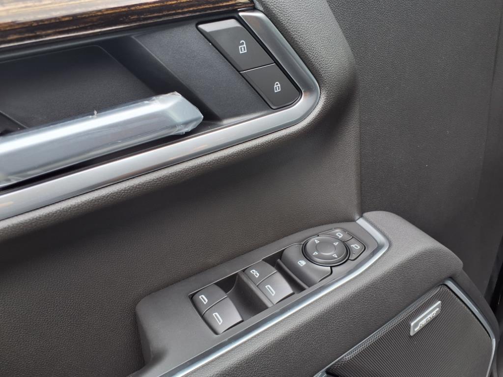 new 2026 GMC Sierra 1500 car, priced at $61,975