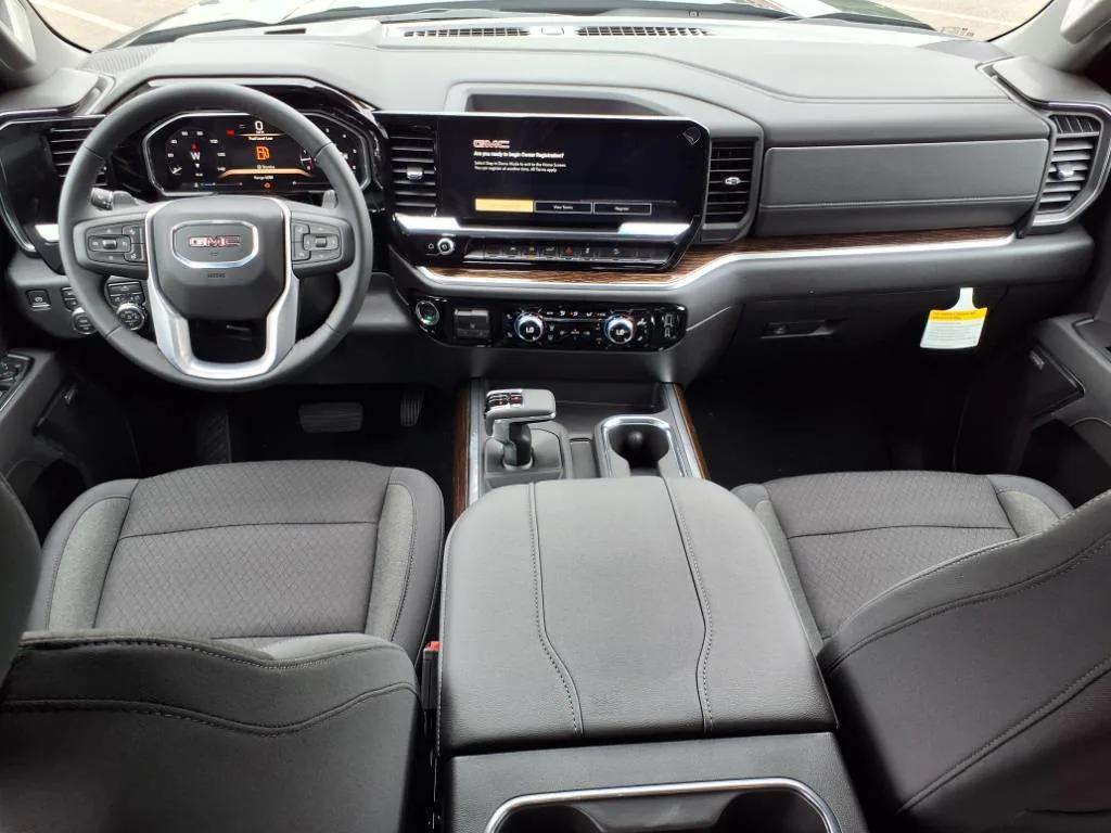 new 2026 GMC Sierra 1500 car, priced at $61,975