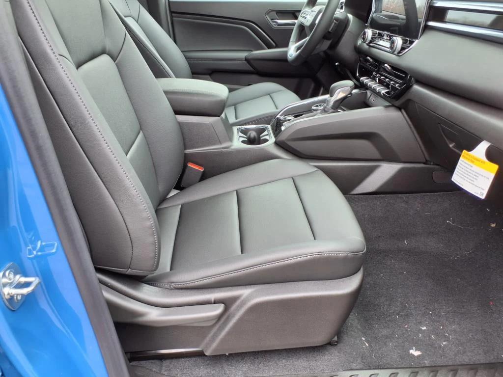 new 2025 GMC Canyon car, priced at $47,602