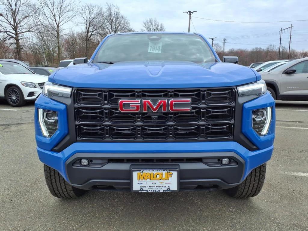 new 2025 GMC Canyon car, priced at $47,602