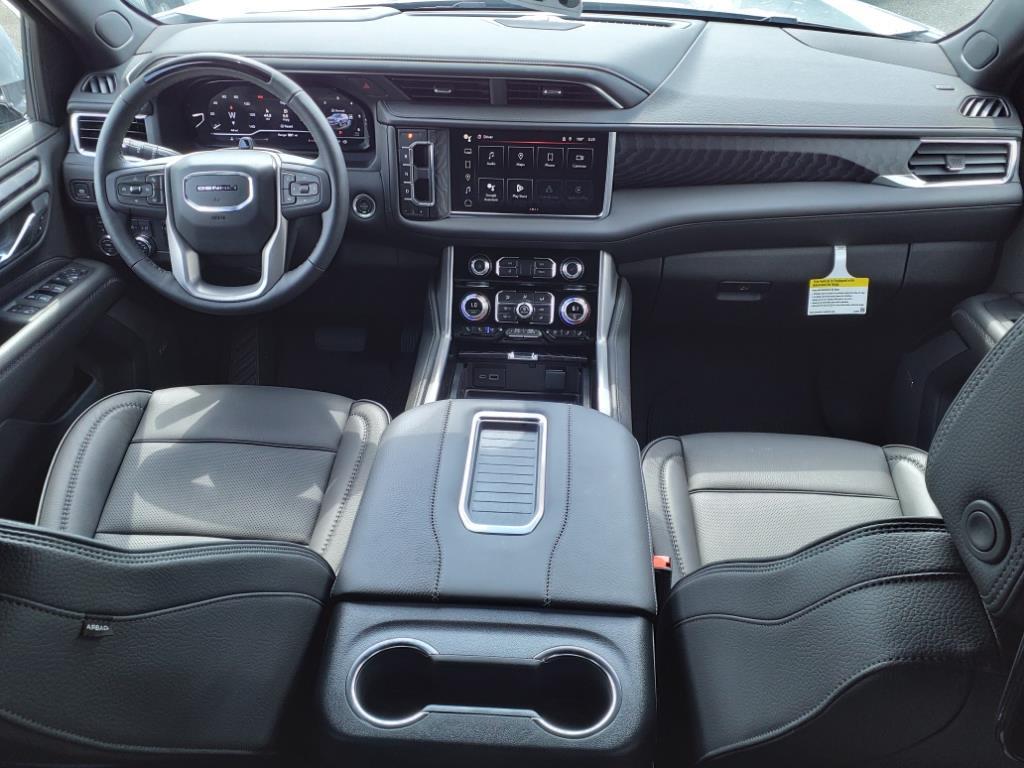 new 2024 GMC Yukon XL car, priced at $96,905