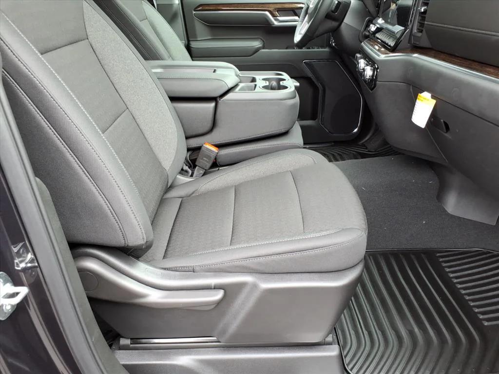 new 2026 GMC Sierra 1500 car, priced at $57,430