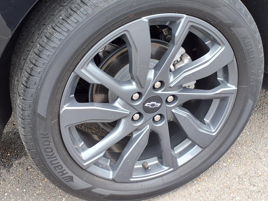 used 2022 Chevrolet Equinox car, priced at $24,598