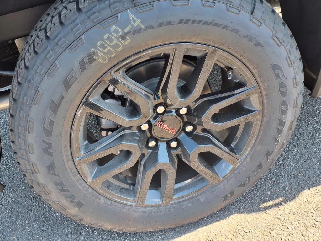 new 2026 GMC Sierra 1500 car, priced at $69,585