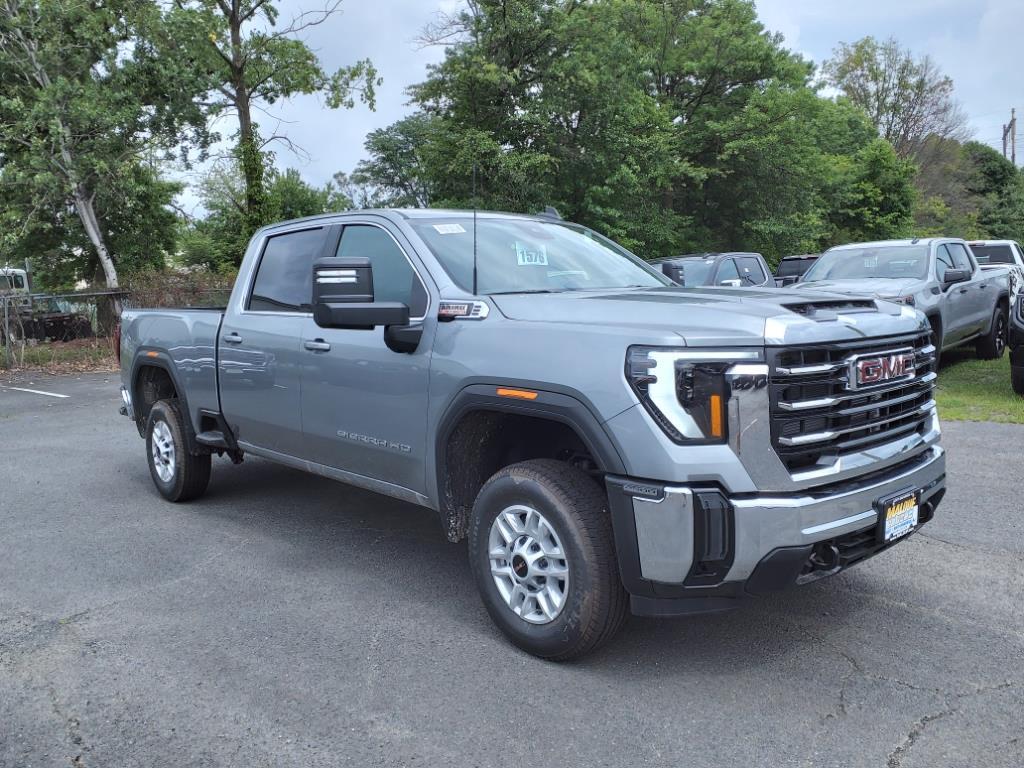 new 2024 GMC Sierra 2500 car, priced at $69,030