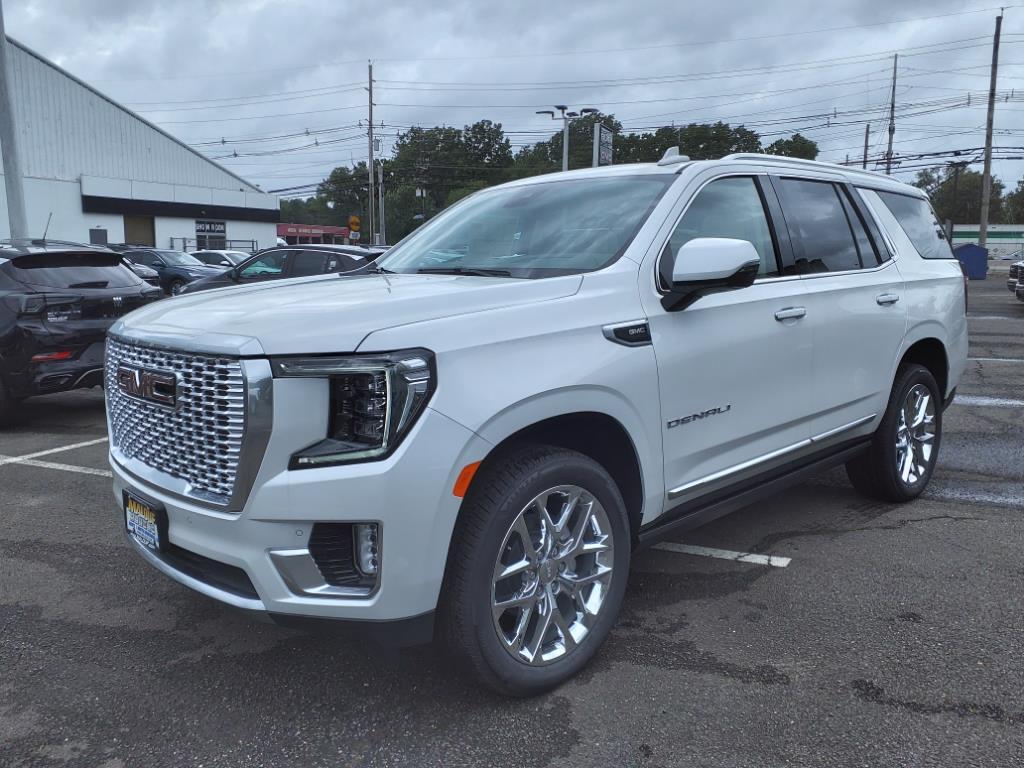new 2024 GMC Yukon car, priced at $89,935