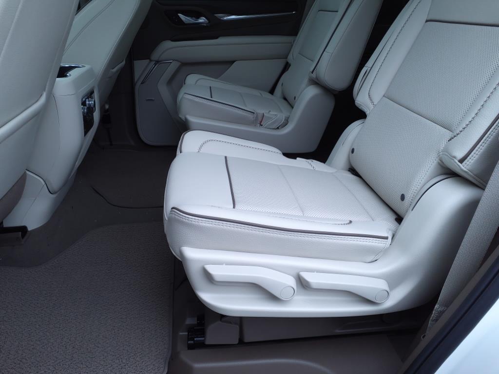 new 2024 GMC Yukon car, priced at $89,935