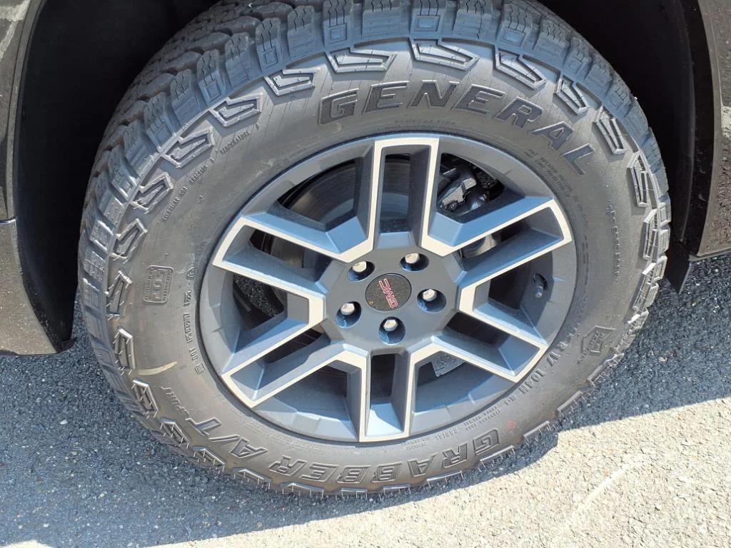 new 2026 GMC Terrain car, priced at $41,085