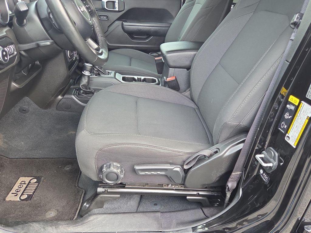 used 2022 Jeep Gladiator car, priced at $34,490