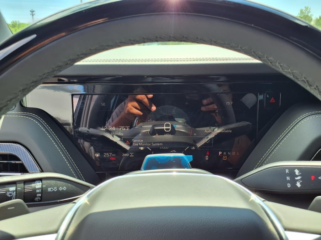 new 2025 GMC Yukon XL car, priced at $85,125