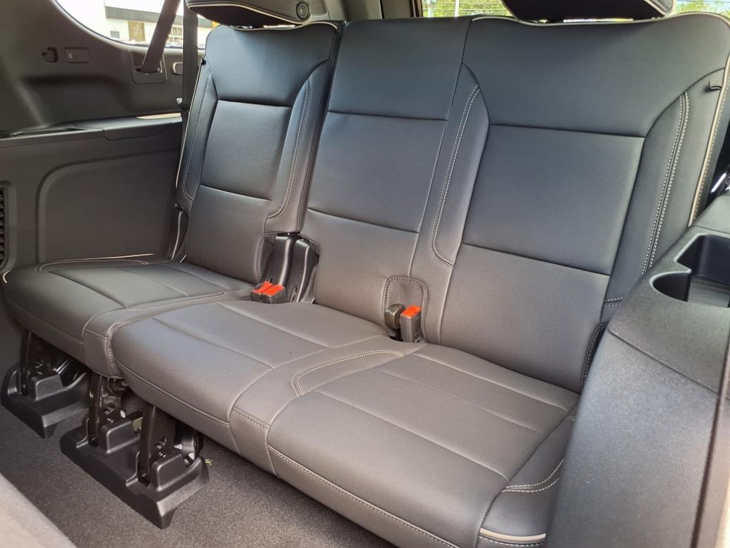 new 2025 GMC Yukon XL car, priced at $85,125