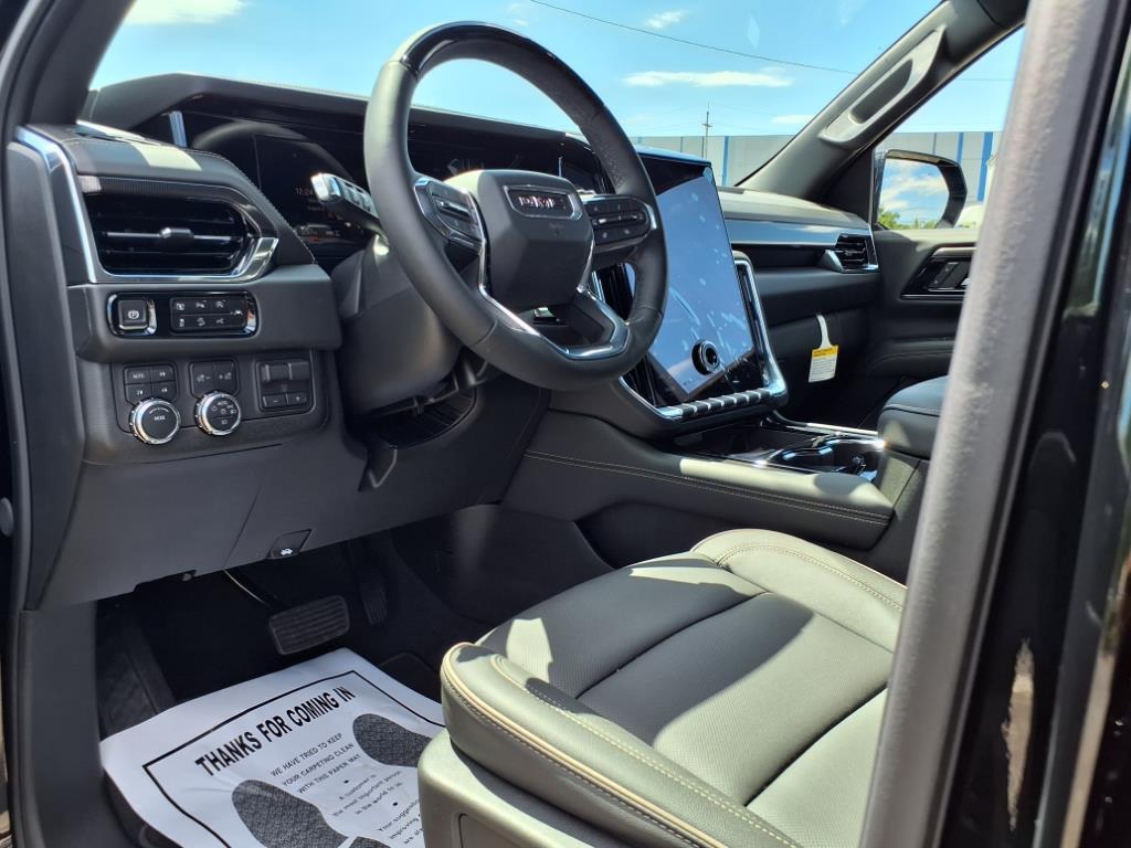 new 2025 GMC Yukon XL car, priced at $85,125