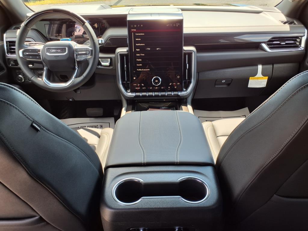 new 2025 GMC Yukon XL car, priced at $85,125