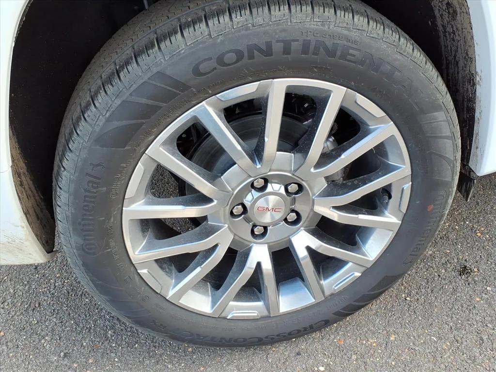 new 2026 GMC Terrain car, priced at $42,585