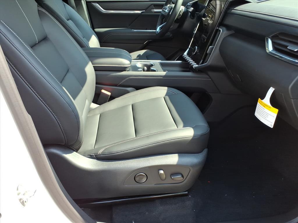 new 2026 GMC Acadia car, priced at $51,675