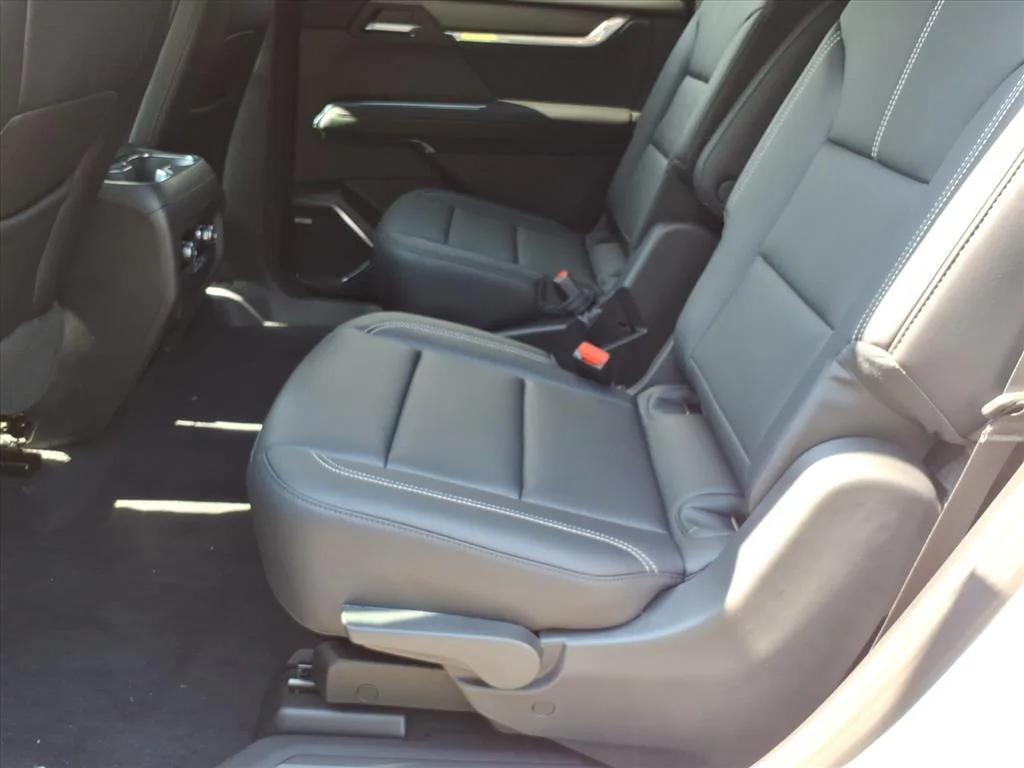 new 2026 GMC Acadia car, priced at $51,675