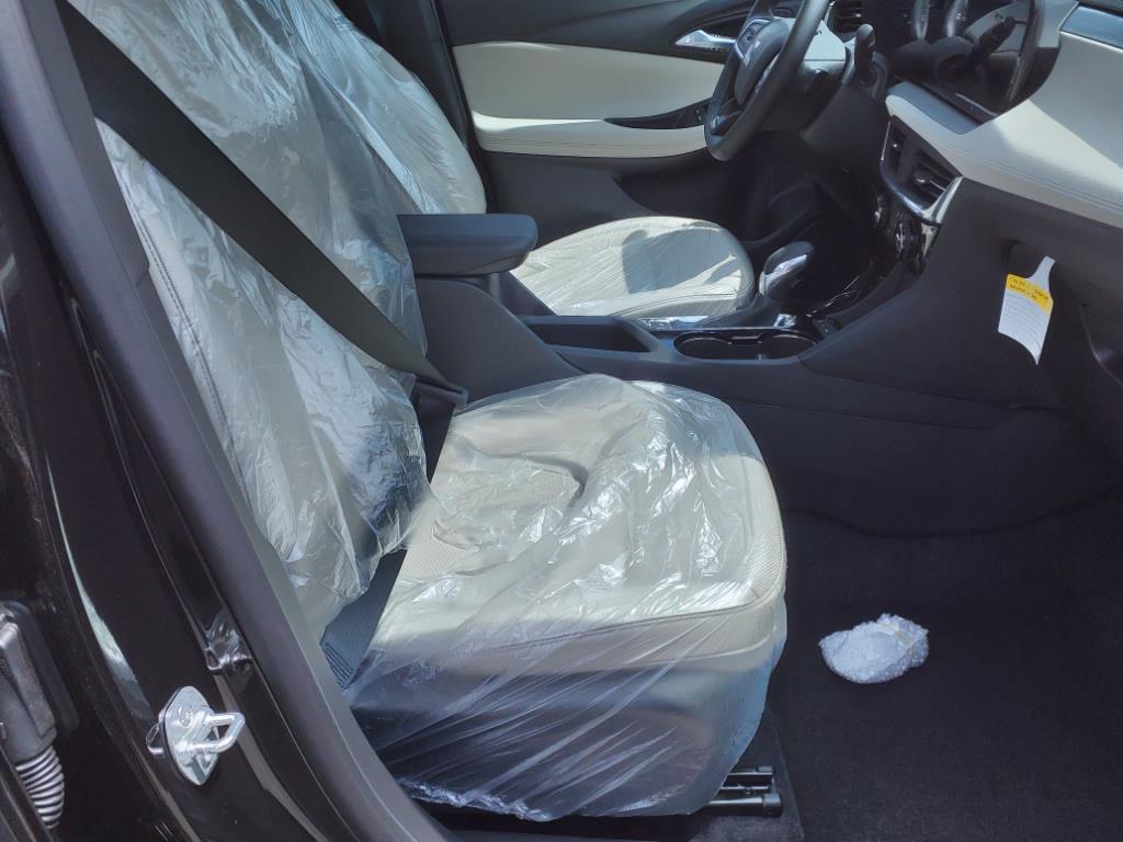 new 2025 Buick Encore GX car, priced at $31,585