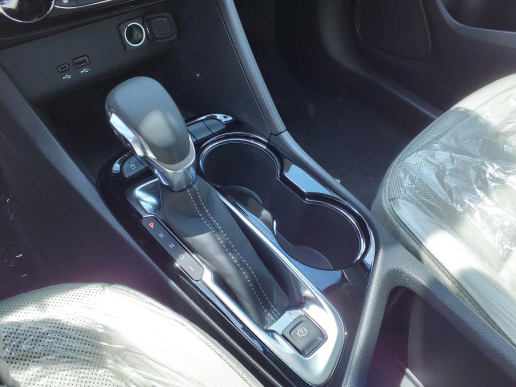 new 2025 Buick Encore GX car, priced at $31,585